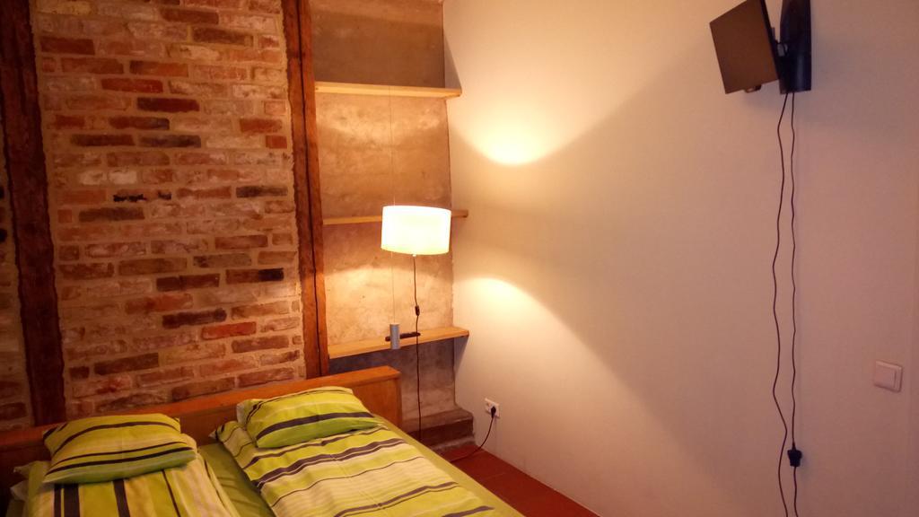 Aaba Apartment Tartu Buitenkant foto